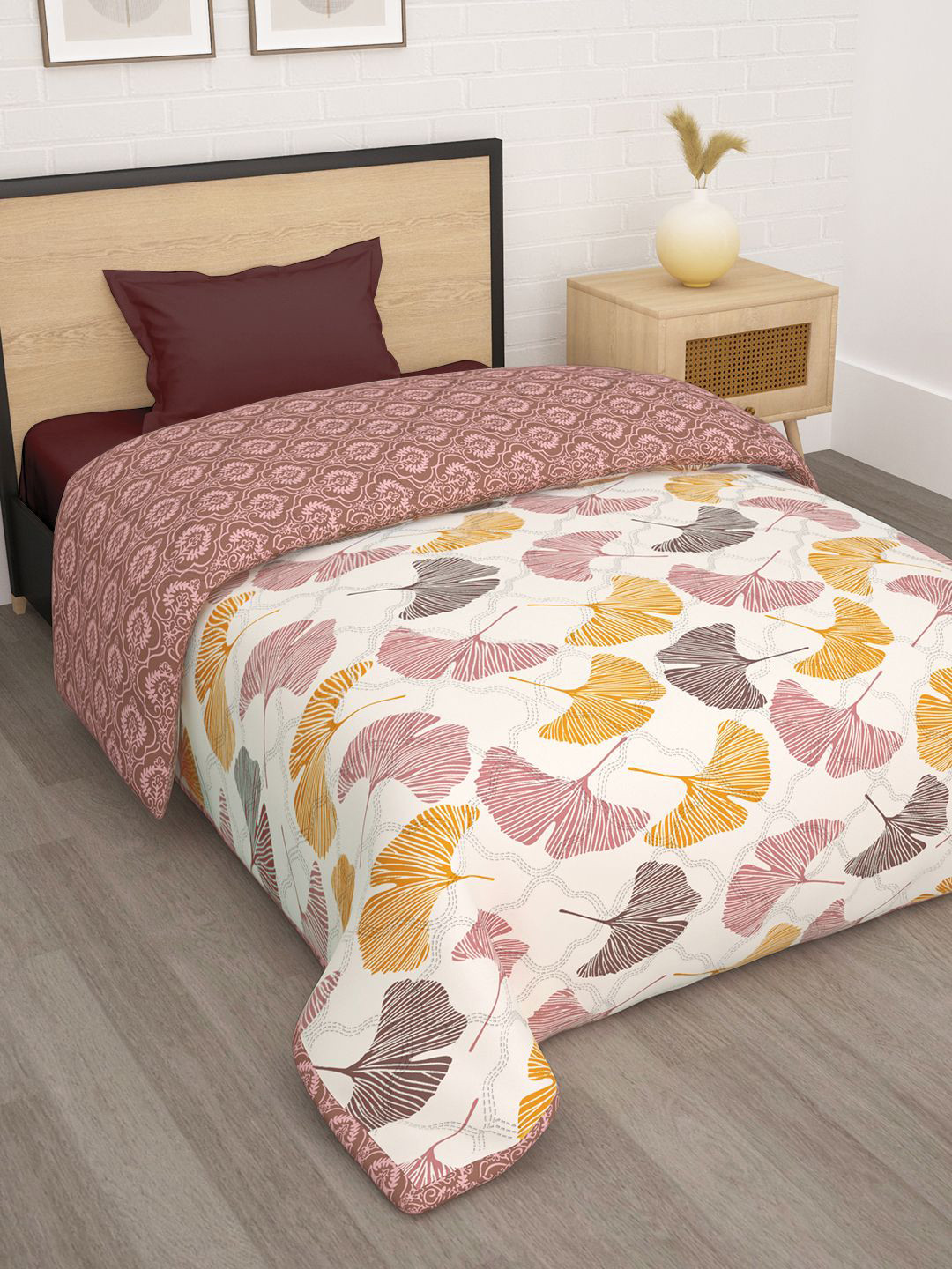 Story@home Beige & Yellow Floral Reversible 120 GSM AC Room Single Bed Comforter