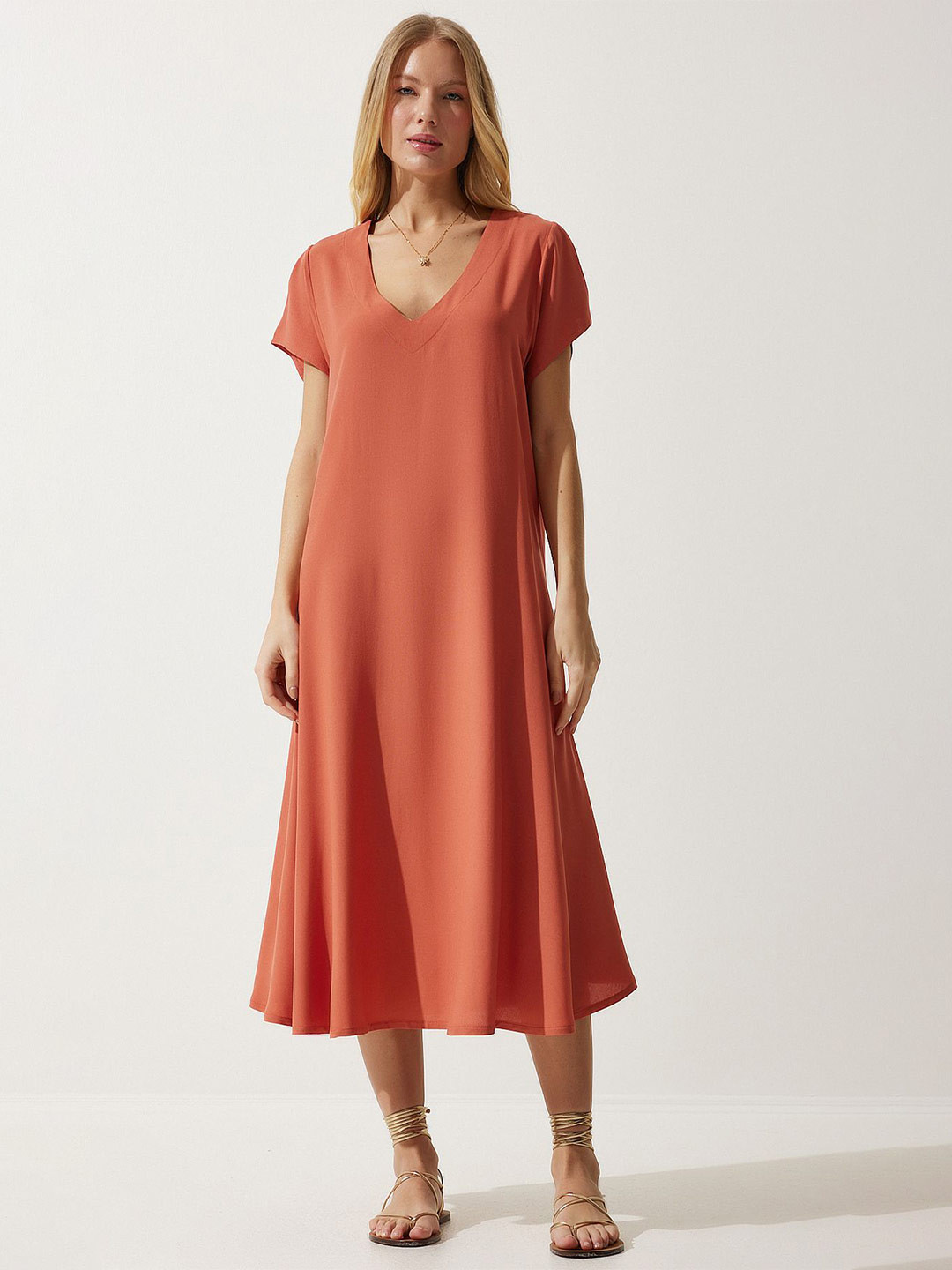 Happiness istanbul Solid A-Line Midi Dress