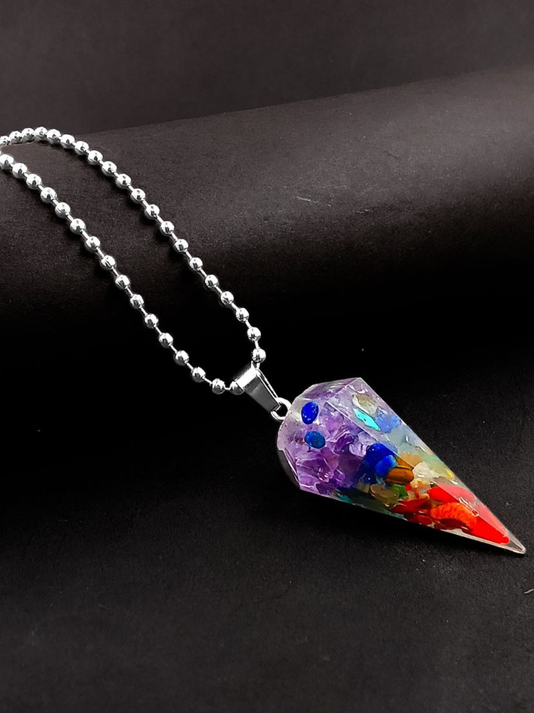 Saizen Unisex Stainless Steel Silver Plated Crystal Crushed Stone Pendant With Chain