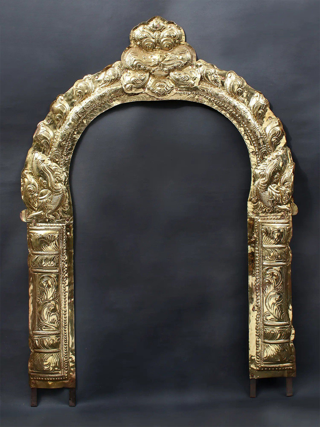 Exotic India Brass Temple Prabhavali Thiruvachi Arch
