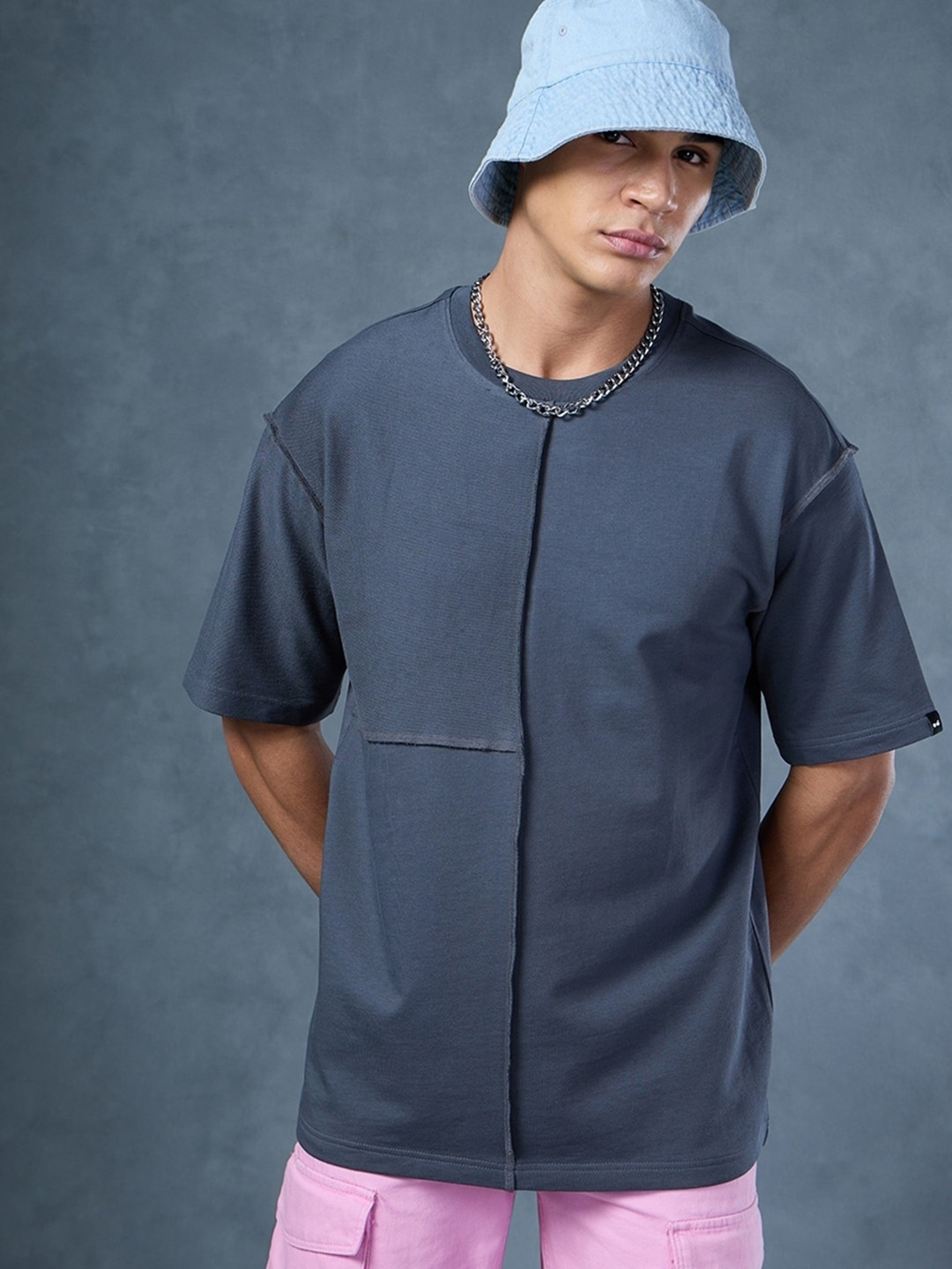 Bewakoof Men Grey Cotton Drop-Shoulder Sleeves Oversized Fit T-shirt