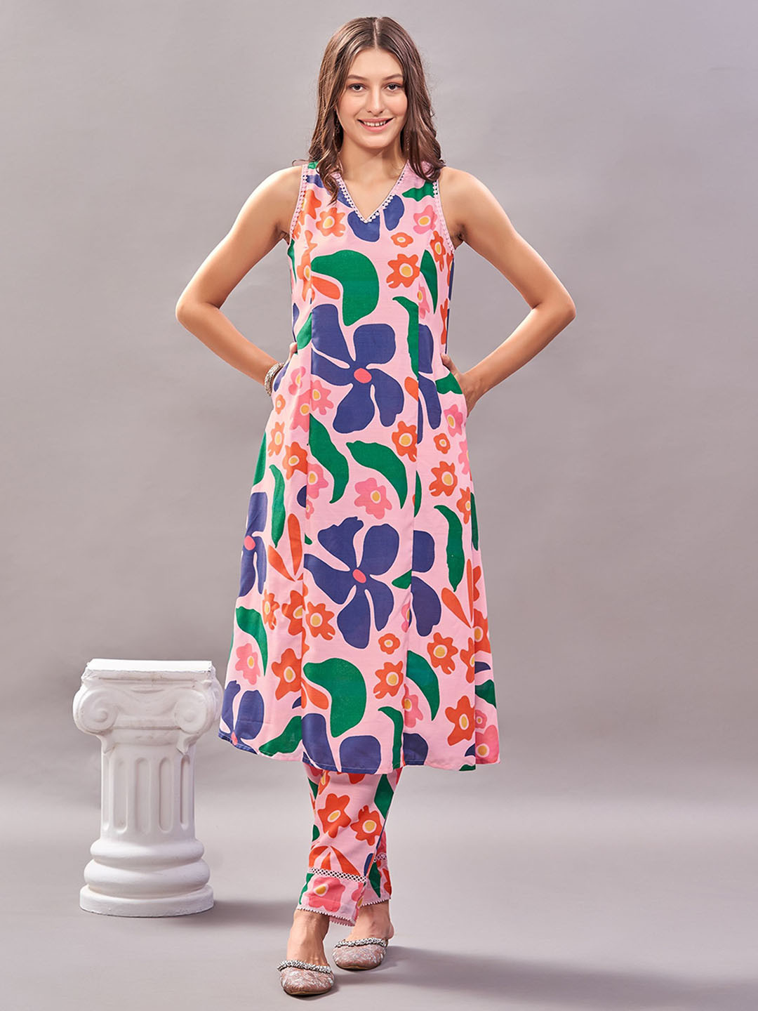 FAB GALAXY Floral Printed A-Line Kurta with Trousers