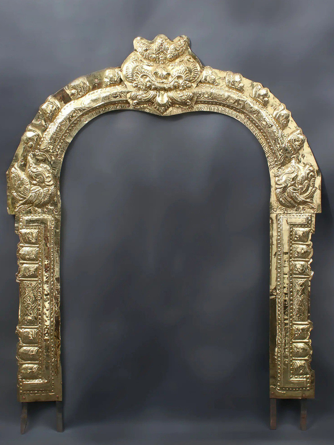 Exotic India Brass Temple Prabhavali Thiruvachi Arch