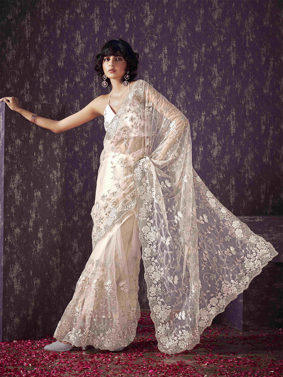 Tikhi Imli Floral Sequinned Embroidered Net Saree With Scalloped Border