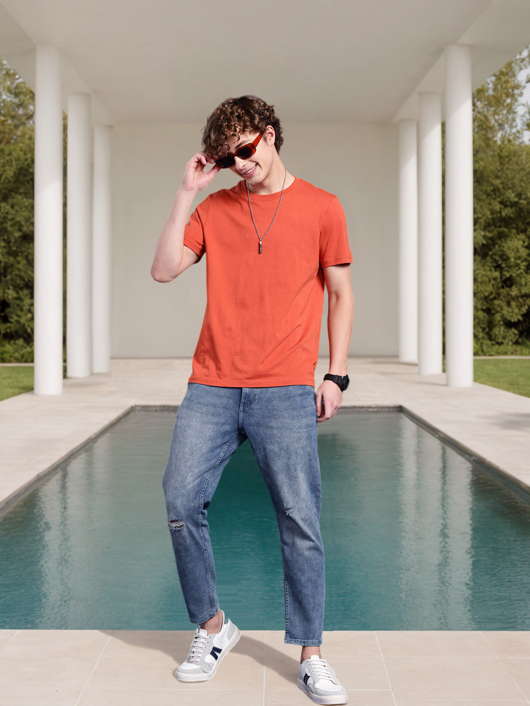 Mast & Harbour Men Carrot Low Distress Heavy Fade Stretchable Jeans