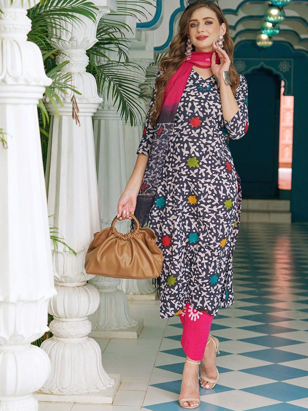 GoSriKi Women Ethnic Motifs Printed Regular Kurta with Trousers & With Dupatta