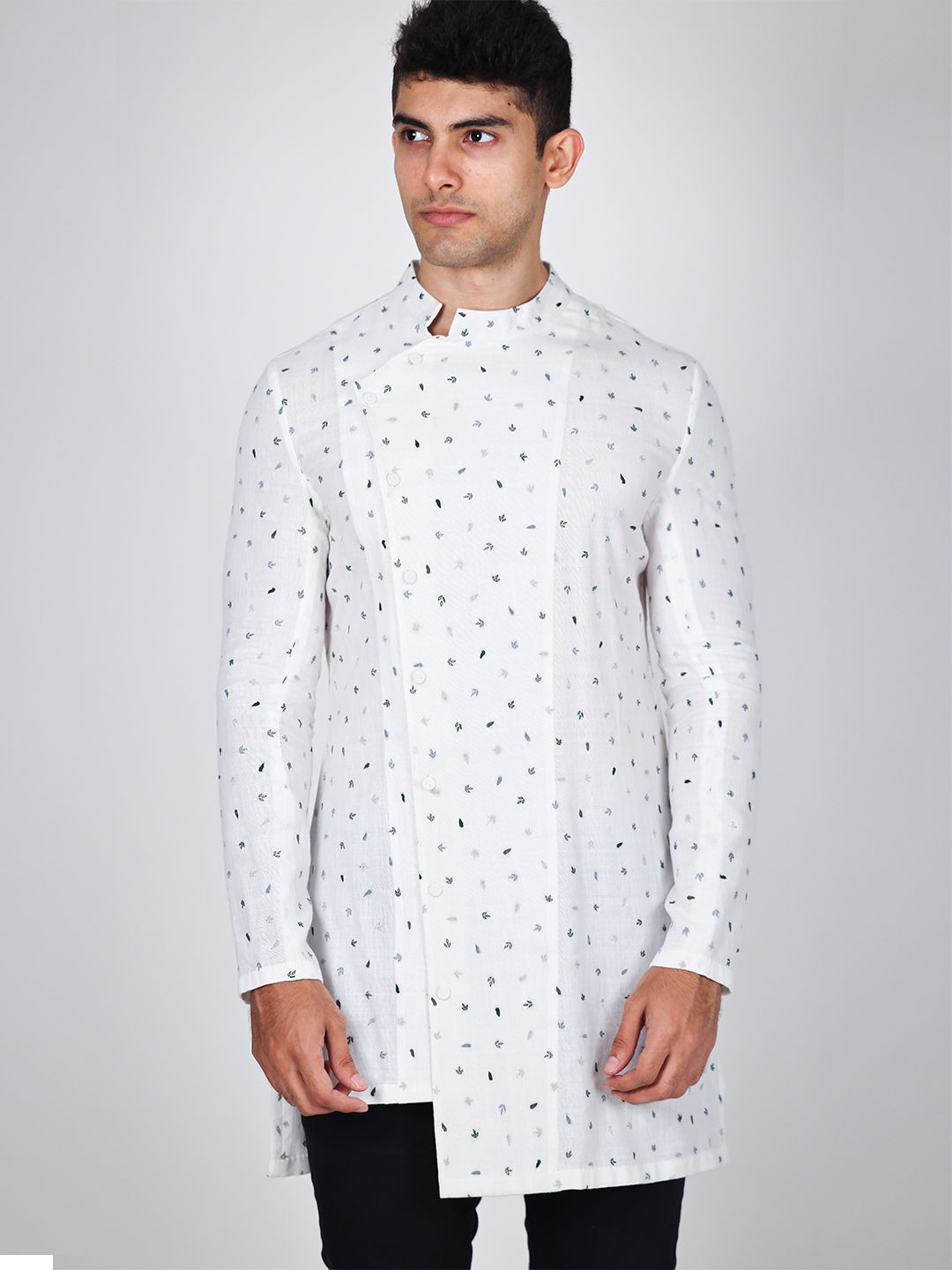 Arya Giri Floral Embroidered Mandarin Collar Thread Work Cotton assymmetric Straight Kurta