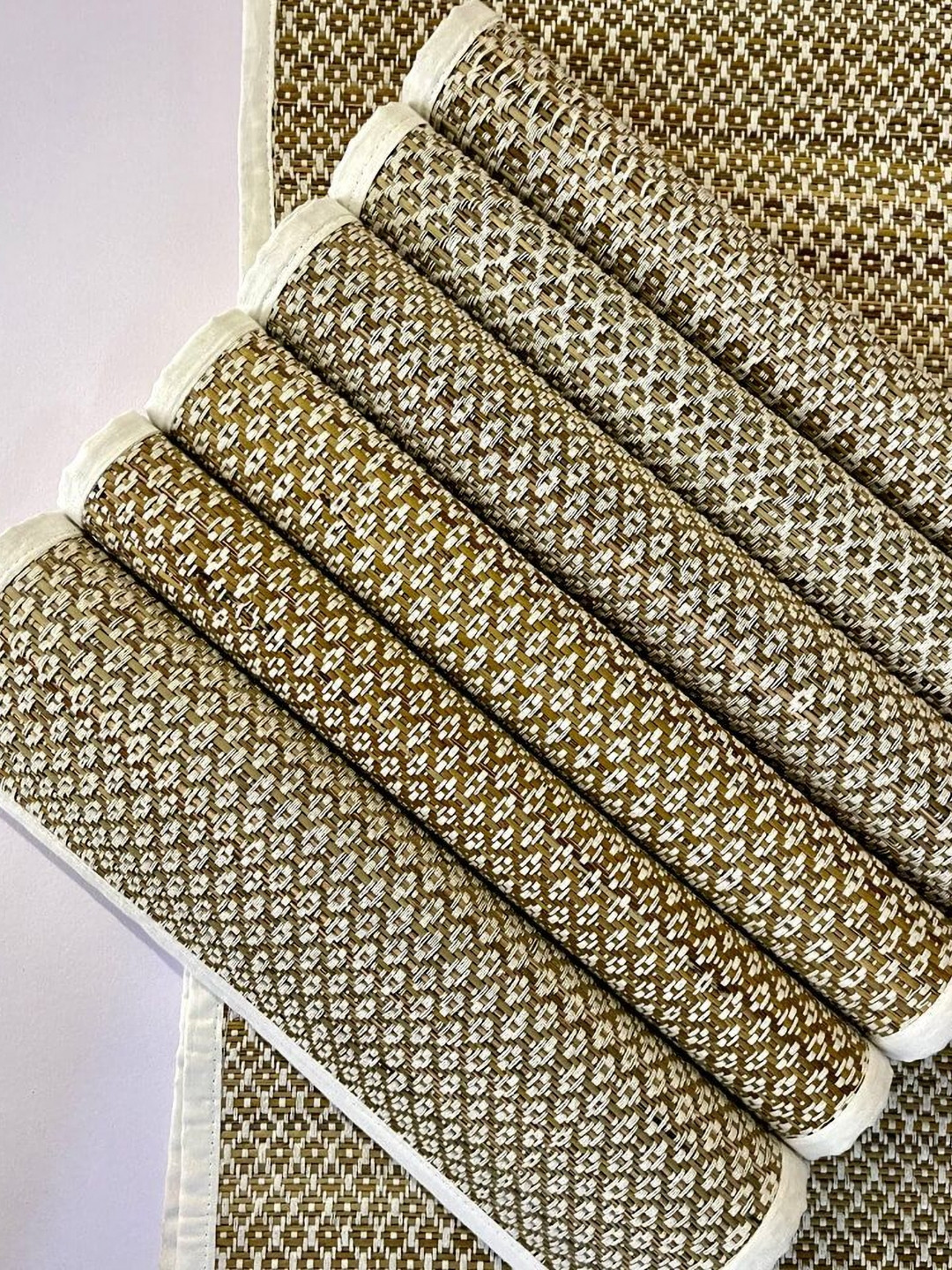 MAATIR DESIGNS White & Tan 7 Pieces Geometric Grass Table Linen Sets