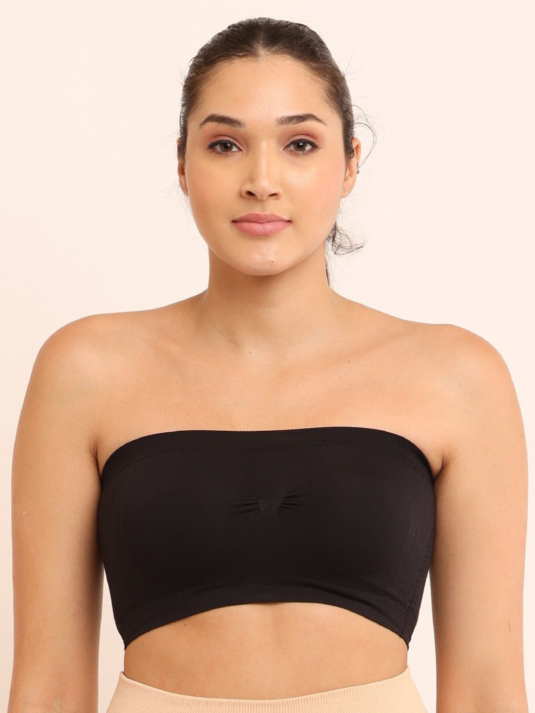 Poftik Free Stretchable Black Seamless Full Coverage Lightly Padded Non-Wired Bandeau Bra