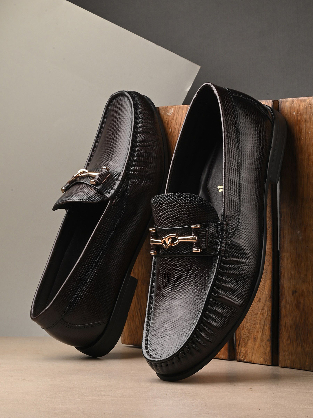 Hitz Men Leather Horsebit Loafers Loafers