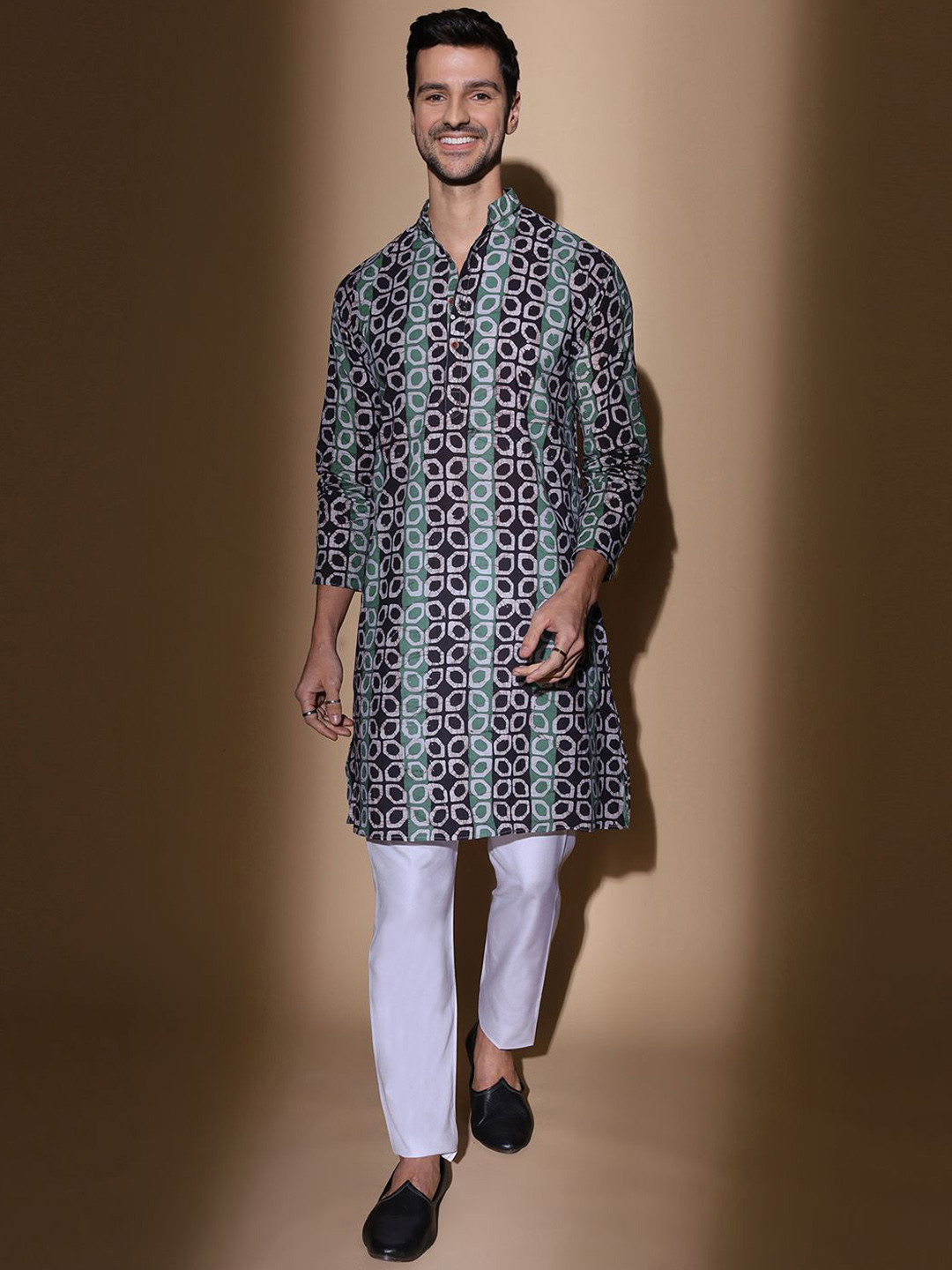MOSHI Geometric Printed Mandarin Collar Cotton Straight Kurta