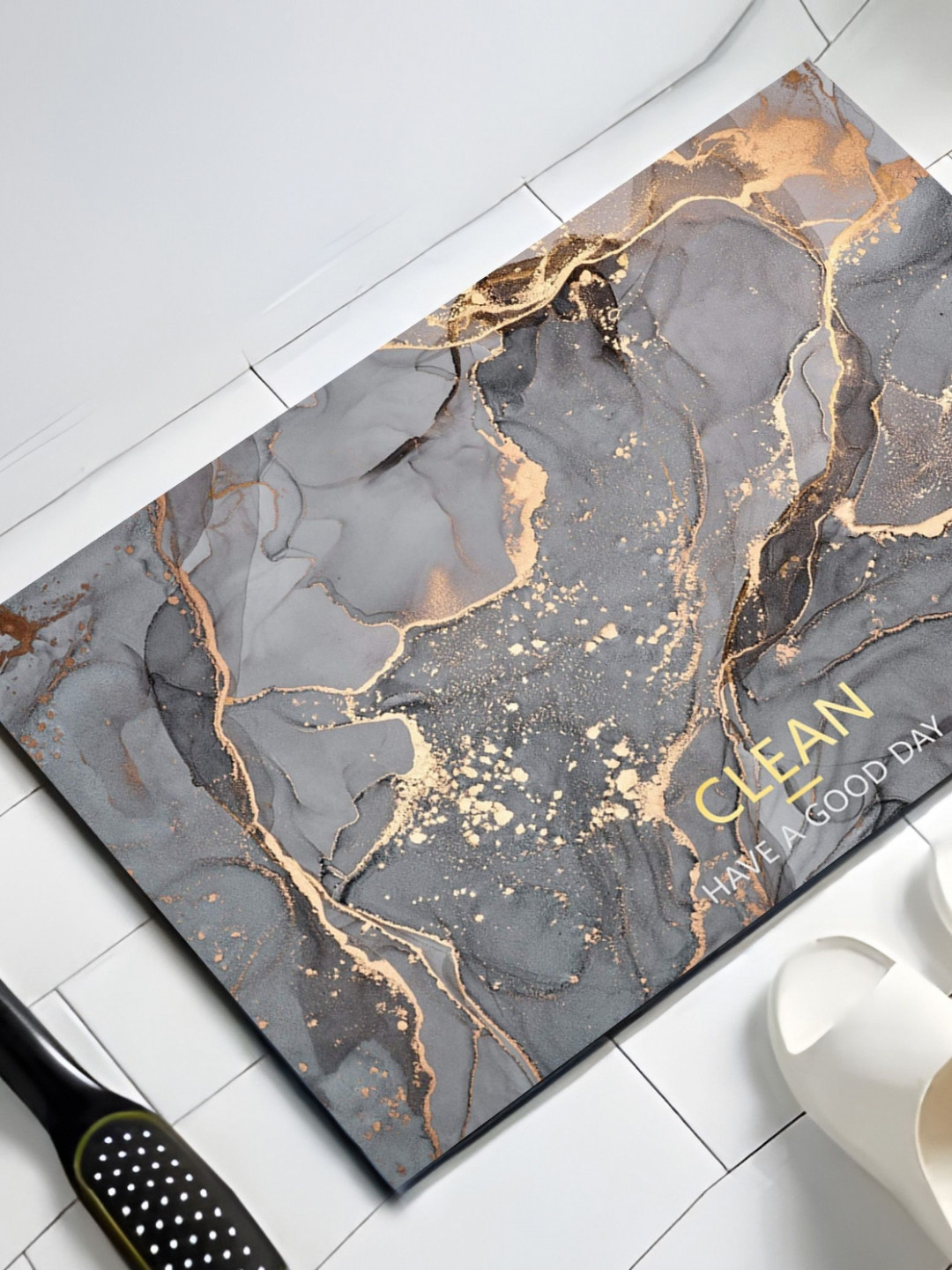 UMAI Grey & Golden Printed Anti-Skid 210 GSM Bath Rug
