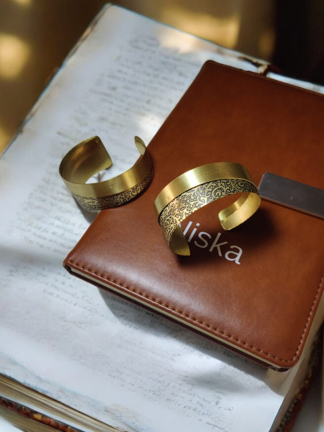 Niska Set Of 2 Gold-Plated Cuff Bracelets