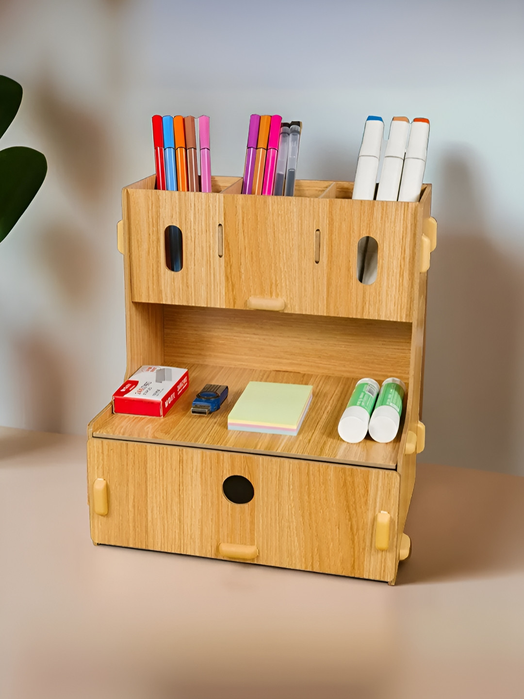 UMAI Brown Wooden Pencil Holder Desk Organiser
