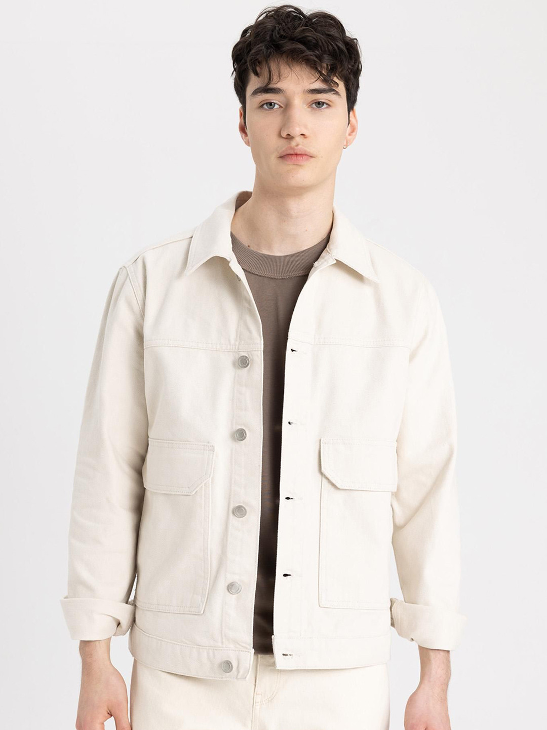 DeFacto Men Crop Denim Jacket with Embroidered