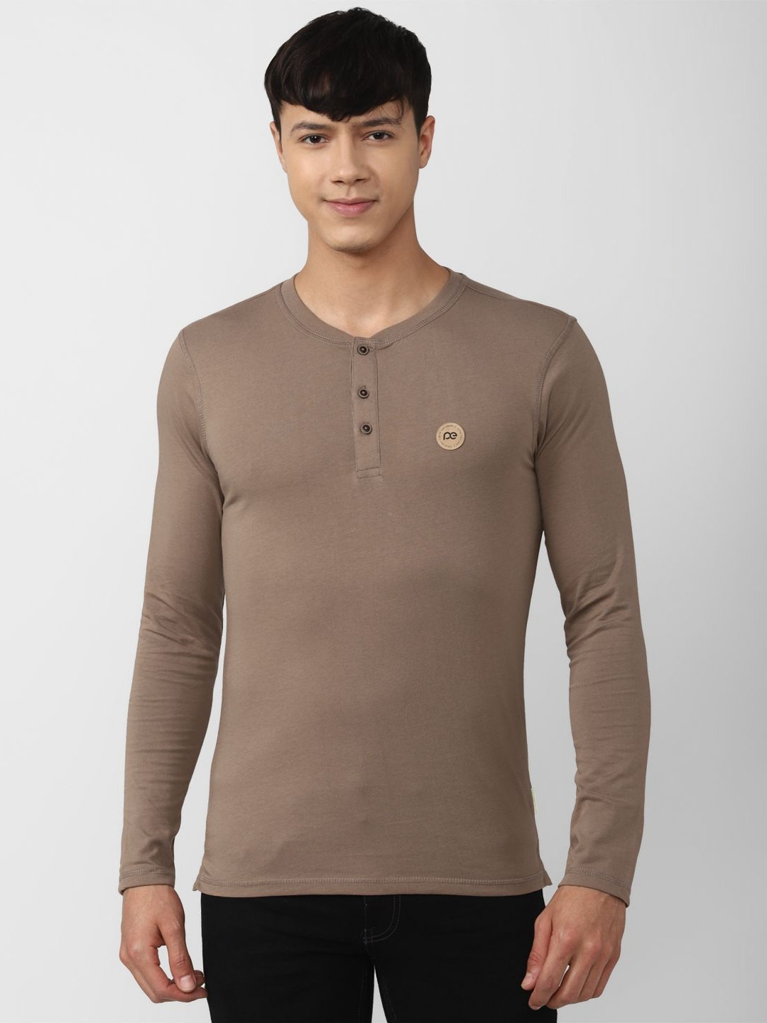 Peter England Men Raw Edge Slim Fit T-shirt