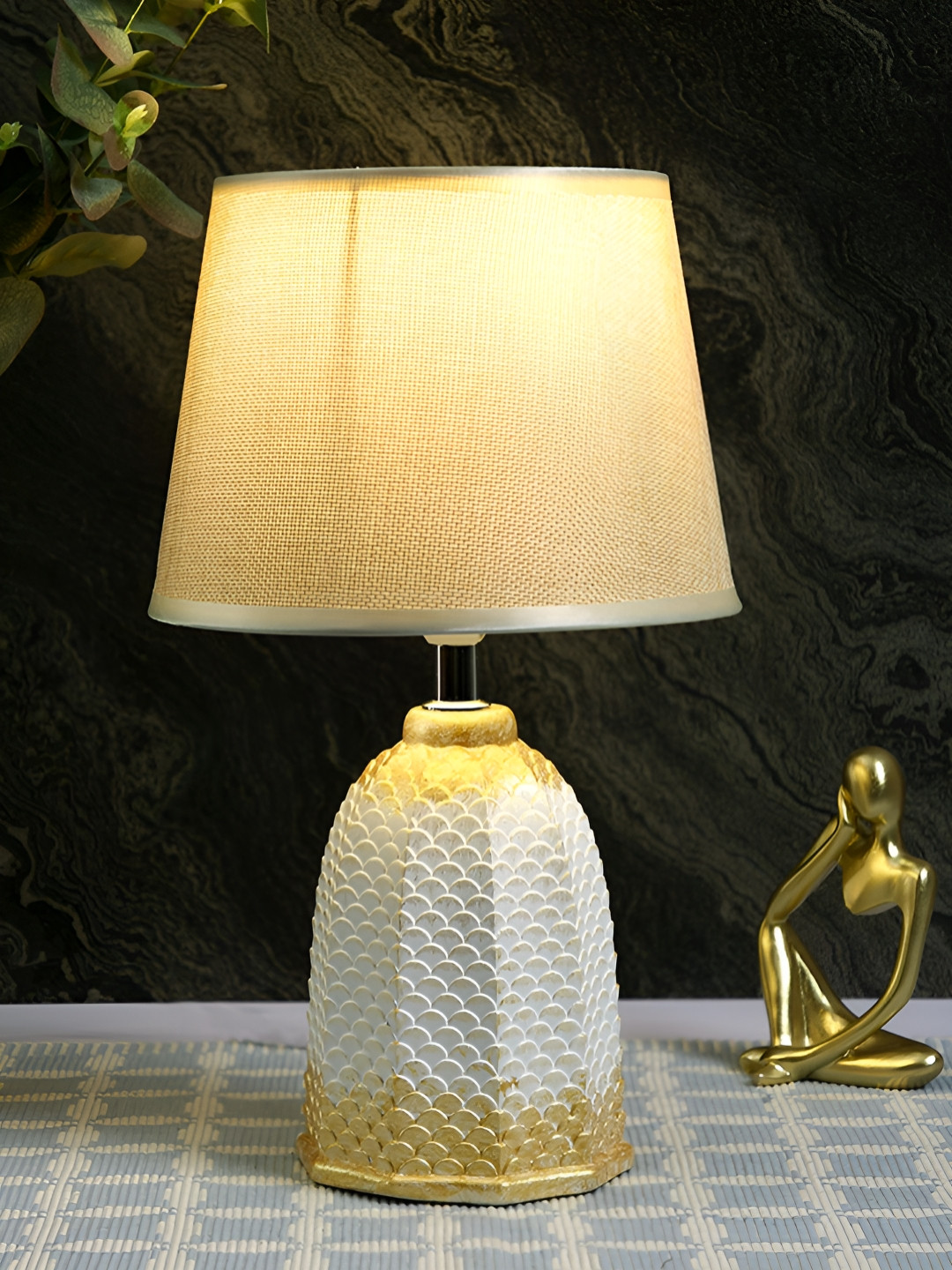 TAYHAA White & Gold-toned Textured Ceramic Contemporary Frusturical Shaped Table Lamp