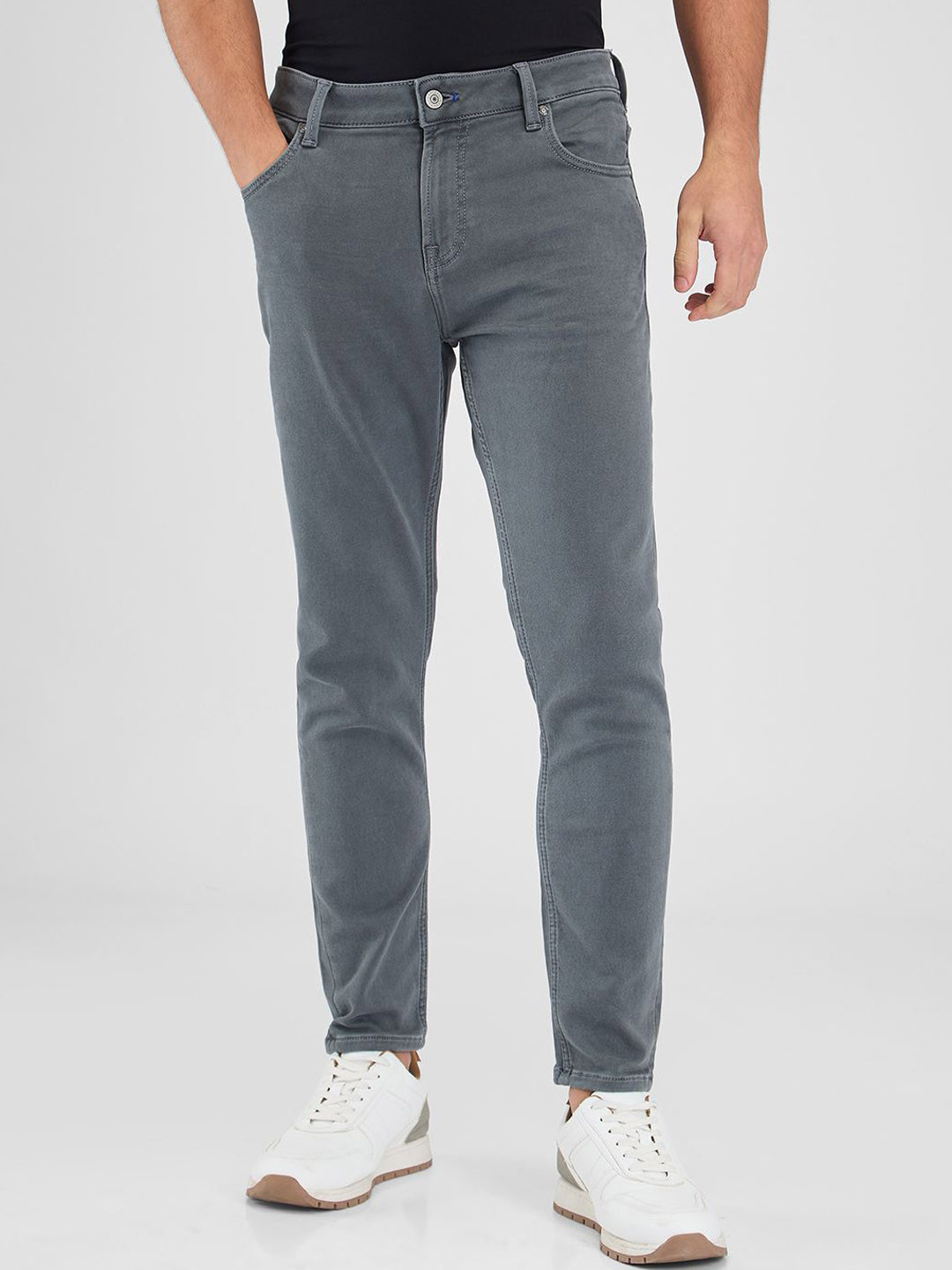 SPYKAR Men Slim Fit No Fade Stretchable Jeans