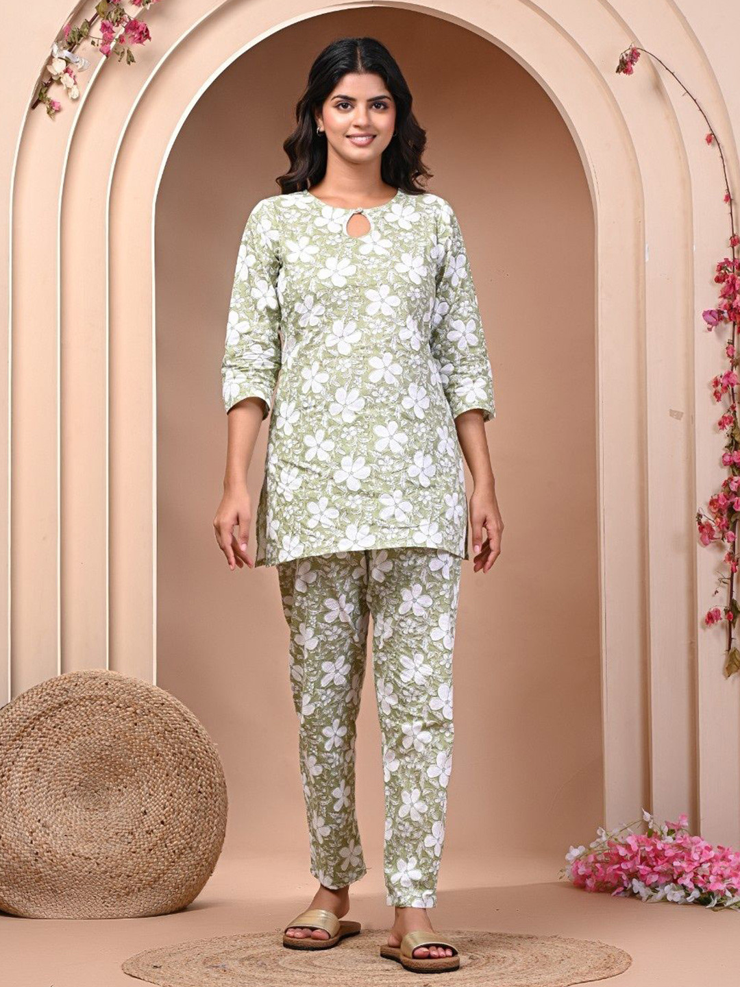 Futra Gabha Printed Night suit