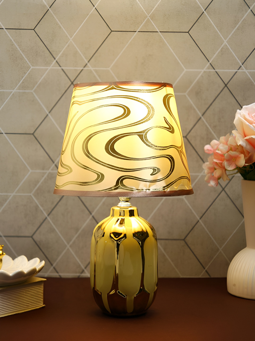 TAYHAA Warm Yellow Ceramic Frustum Printed High Quality Electrical Table Lamps