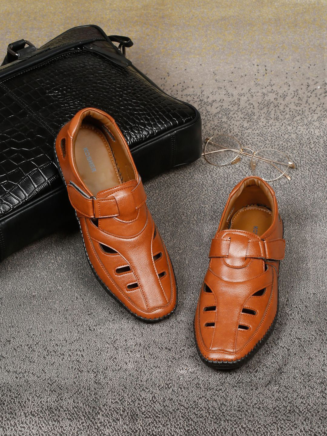 Kosher Men Shoe-Style Sandals