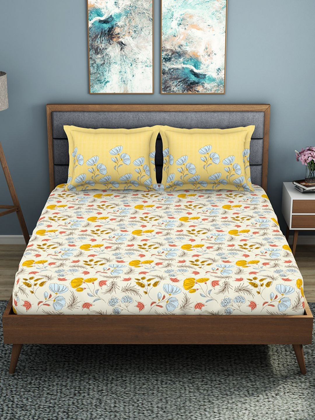 Welspun Yellow Floral Polycotton 200 TC Queen Fine Bedsheet with 2 Pillow Covers-90 x 100 inches