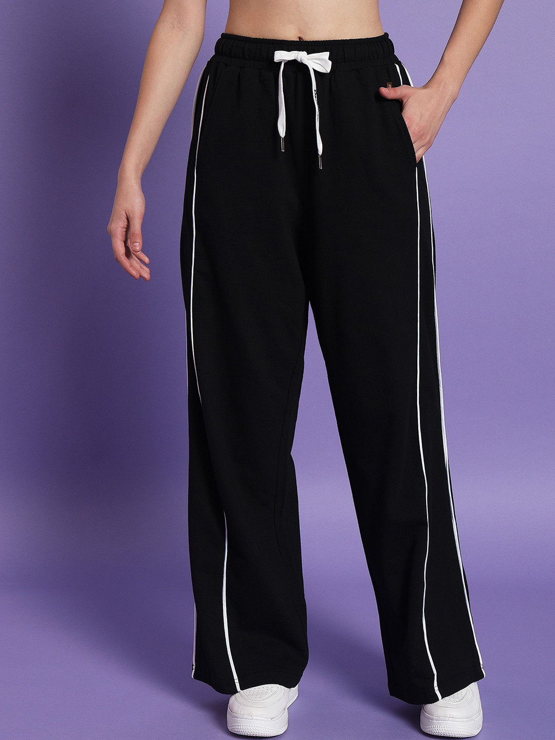 PockMAN Women Relaxed Fit Cotton Mid Rise Track Pants