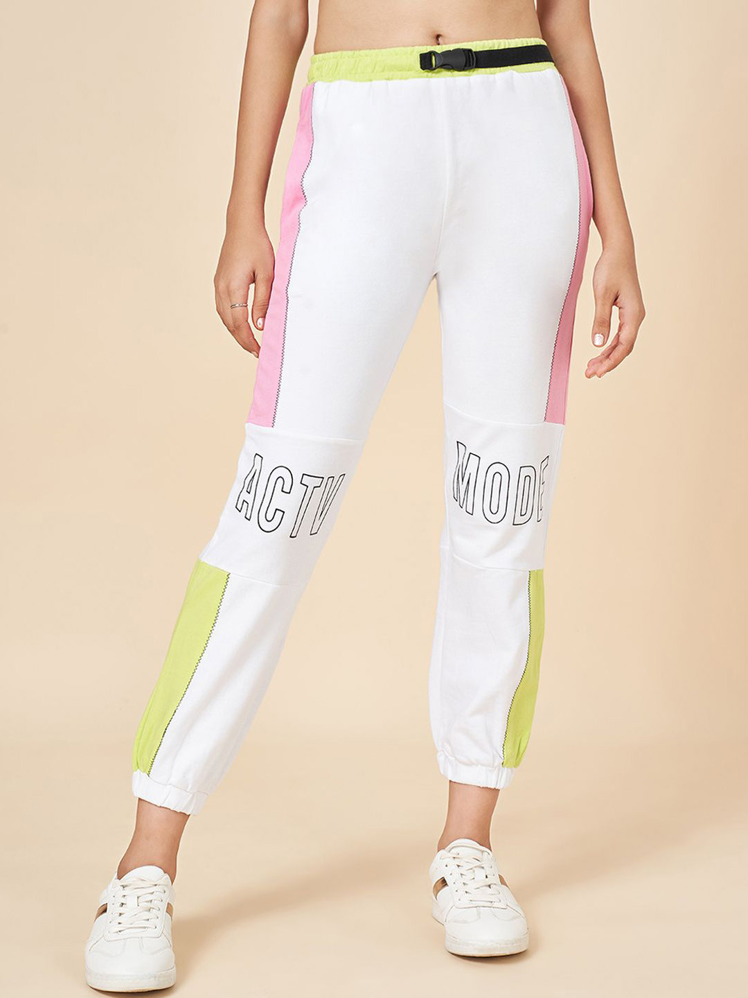 Coolsters by Pantaloons Girls Typography Printed Pure Cotton Mid-Rise Joggers