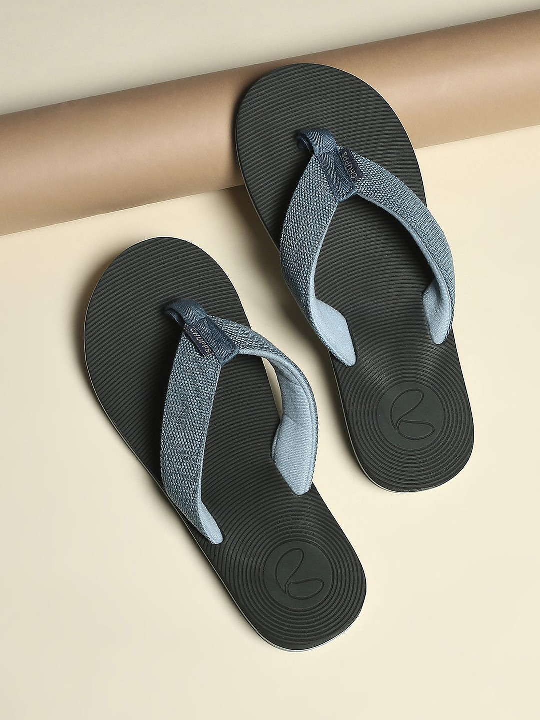 CHUPPS Mens Wyld Solid URO Foam Comfort Flip flop -Recycled Materials