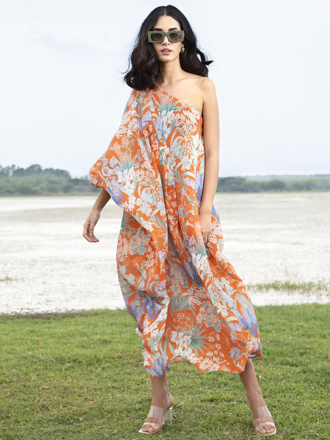 HOUSE OF SOI Floral Print One Shoulder Crepe  kaftan Dress