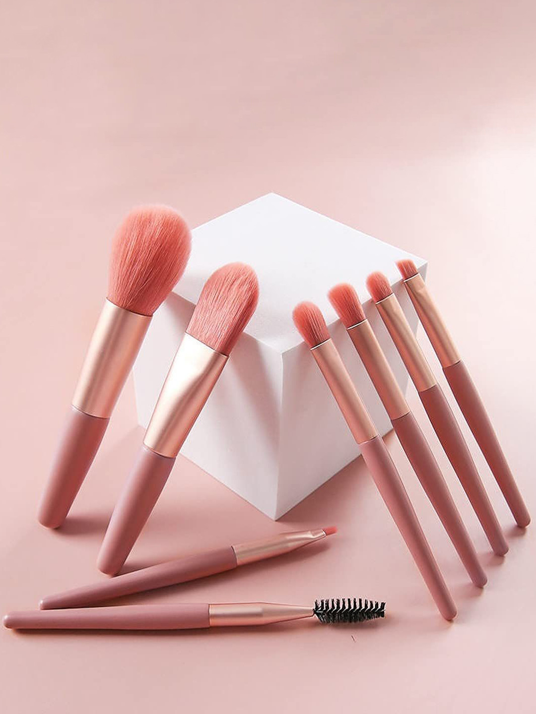 zemglam Set Of 8 Mini Makeup Brushes & 1 Bullet Foundation Brush with 1 Beauty Blender