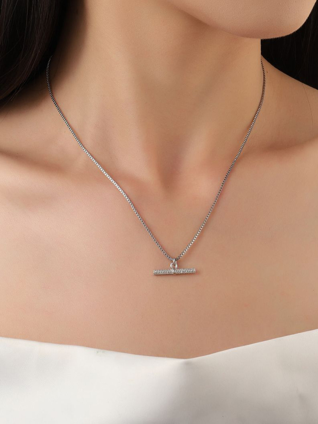 SALTY Calista Stone Studded Pendant With Chain