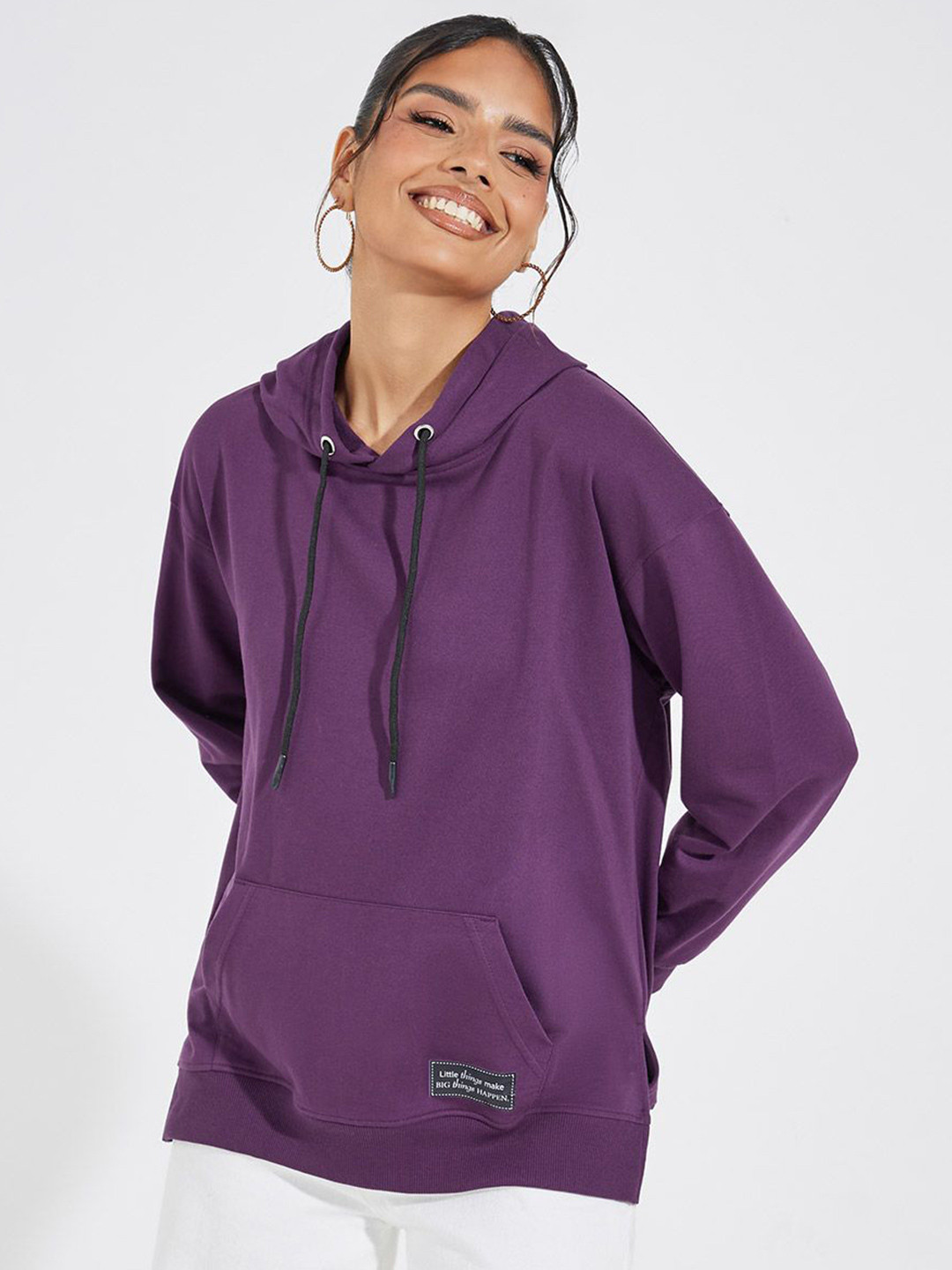 Styli Women Oversized Fit Long Line Casual Pullover Hoodie With Side Slit and Badge