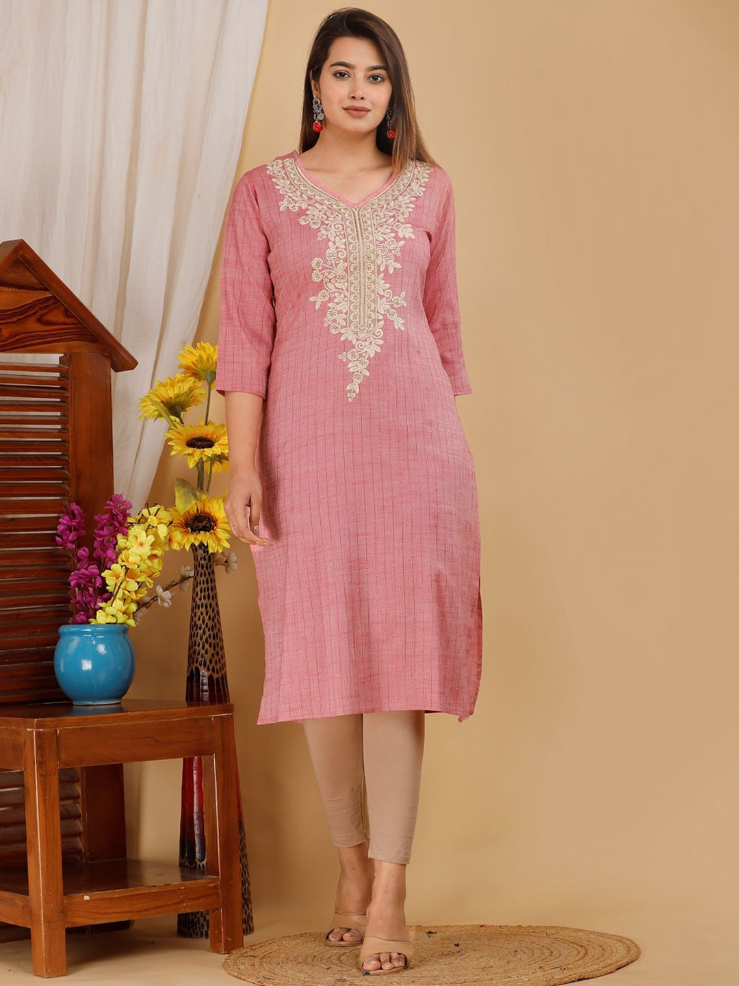 Mehsoos Floral Embroidered Cotton Straight Kurta
