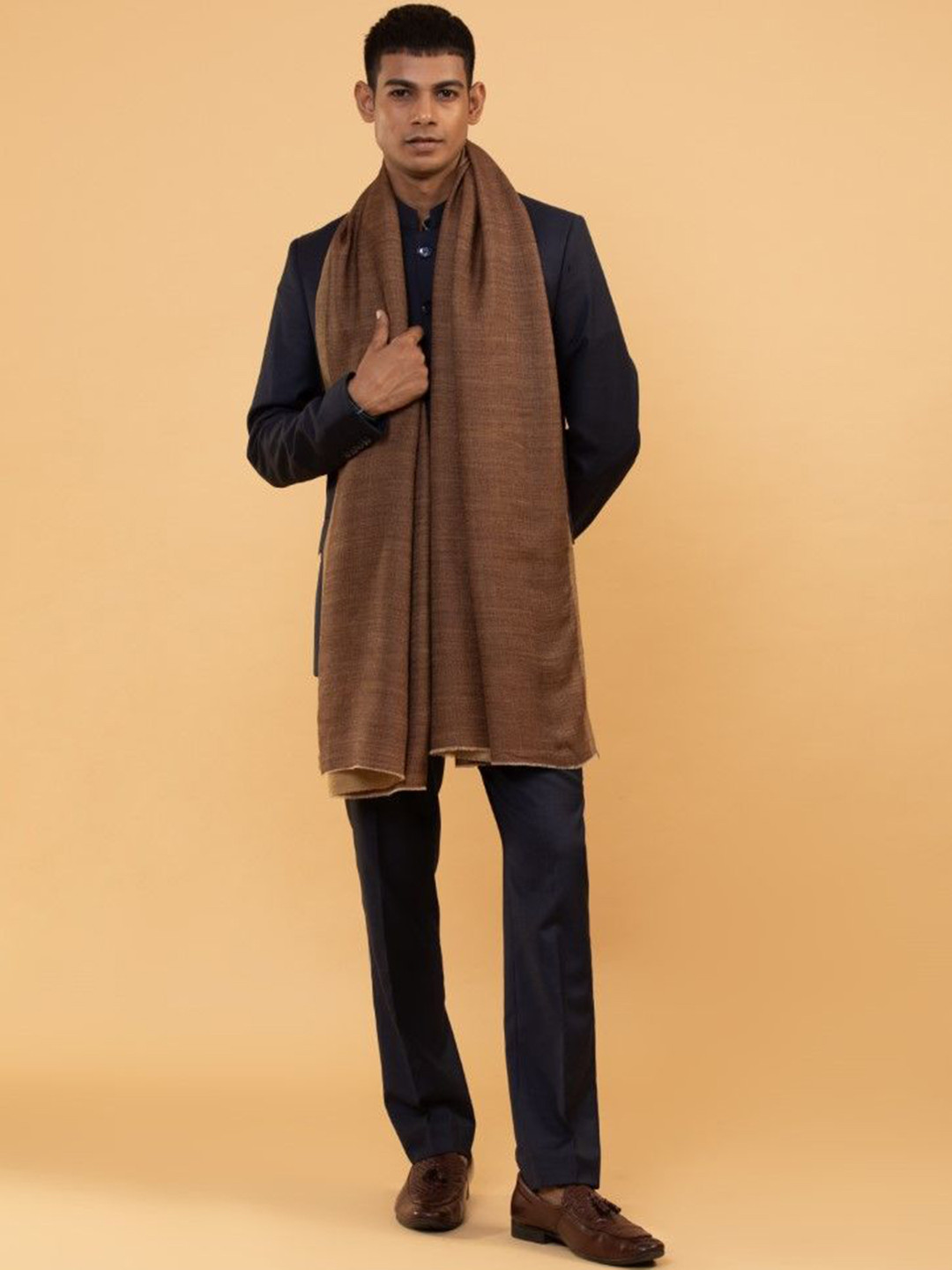 MODARTA Woollen Fringed Border Shawl