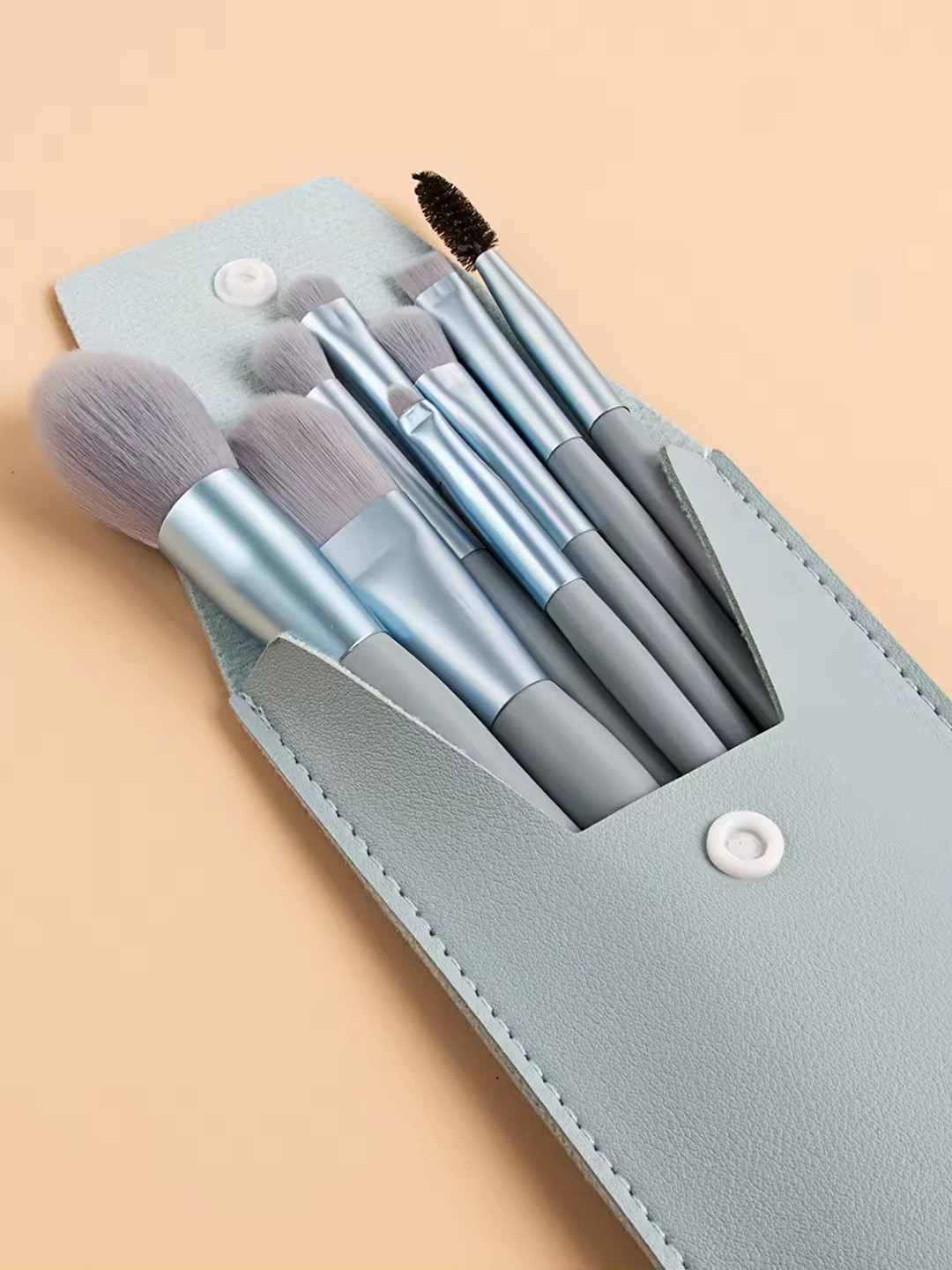zemglam Set Of 8 Mini Brush Set With Storage Bag & 1 Beauty Blender, 1 Bullet Foundation