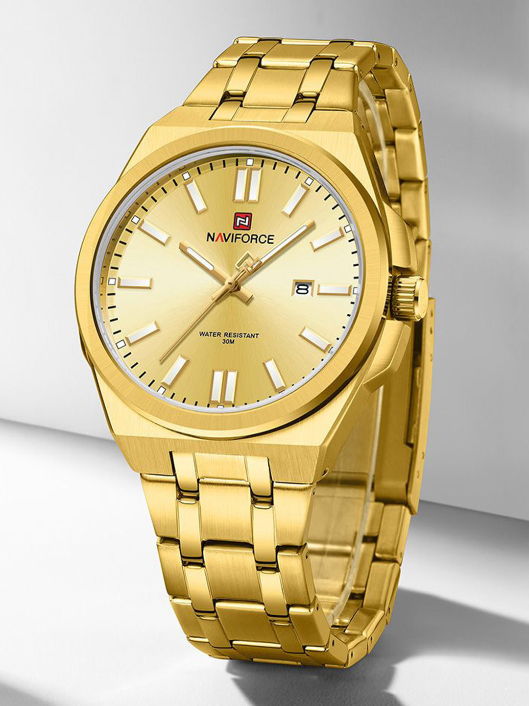 Naviforce Men Brass Dial & Stainless Steel Straps Analogue Watch NF9226 GGG