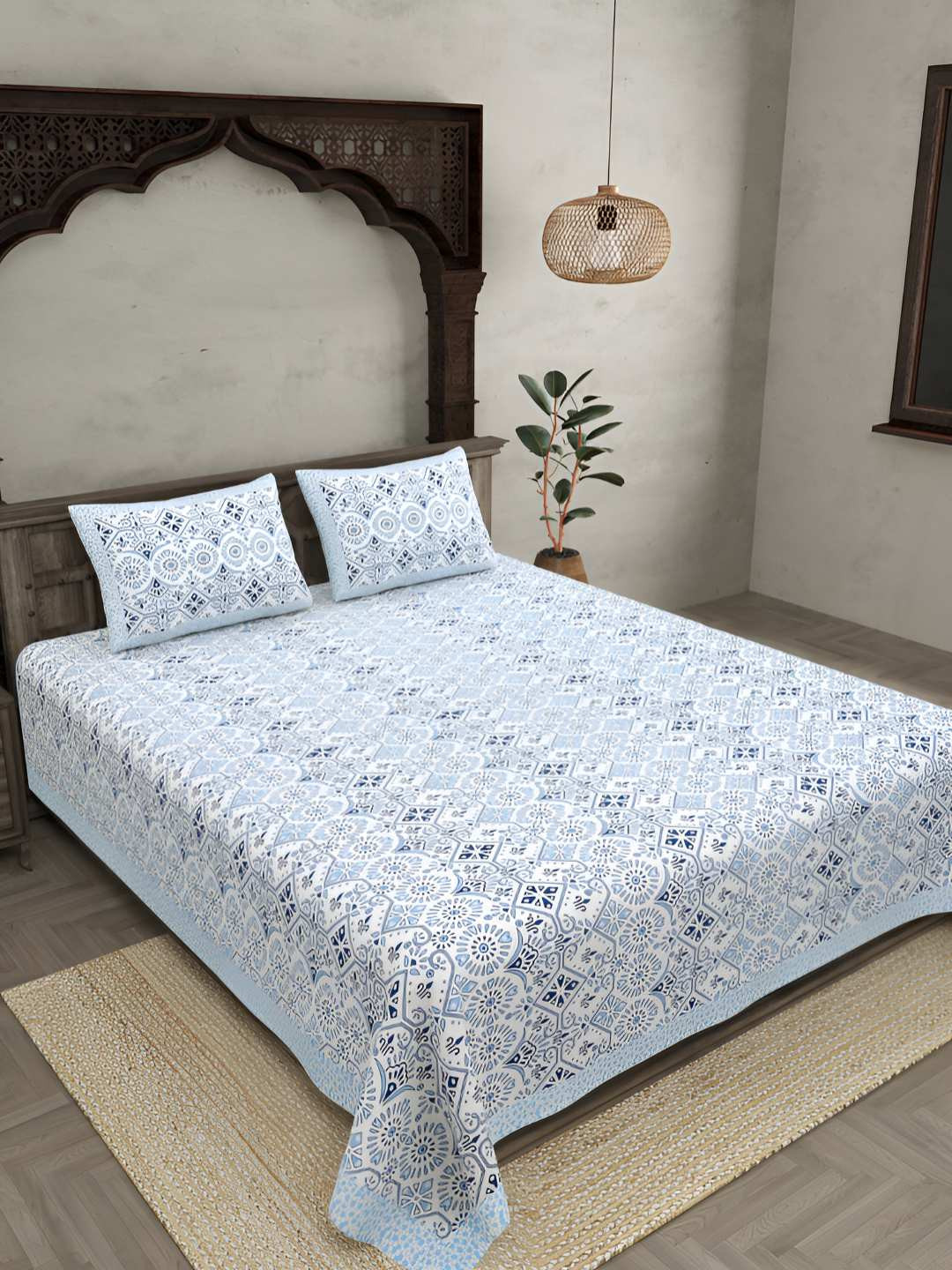 BED-SHEET.COM Blue Pure Cotton Geometric 144 TC King Bedsheet with 2 Pillow Covers