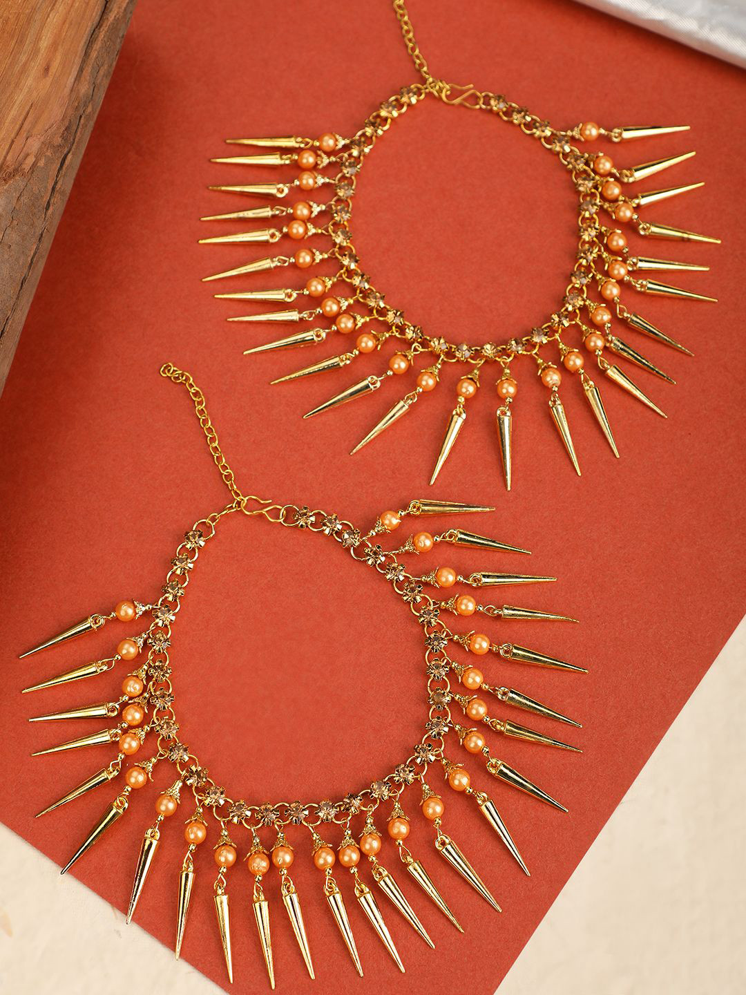 MODE MANIA Gold-Plated Beaded Fringed Anklet