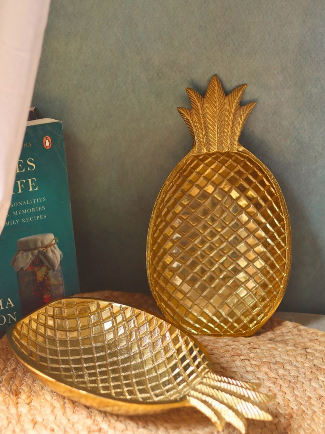 WEAVING HOMES Textured Metal Food Platter