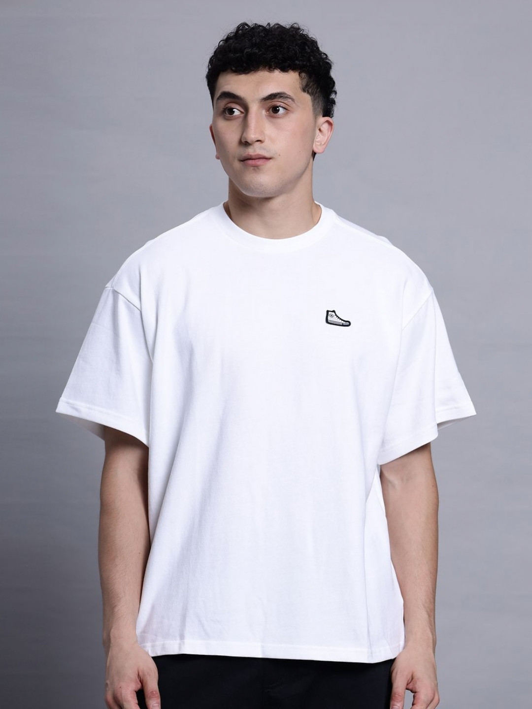 Converse Unisex Sneaker Patch T-shirt White
