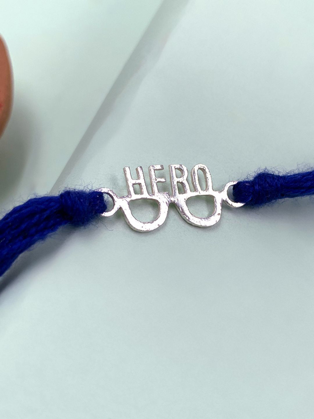 Unniyarcha Pure 92.5 Silver Hero Thread Rakhi