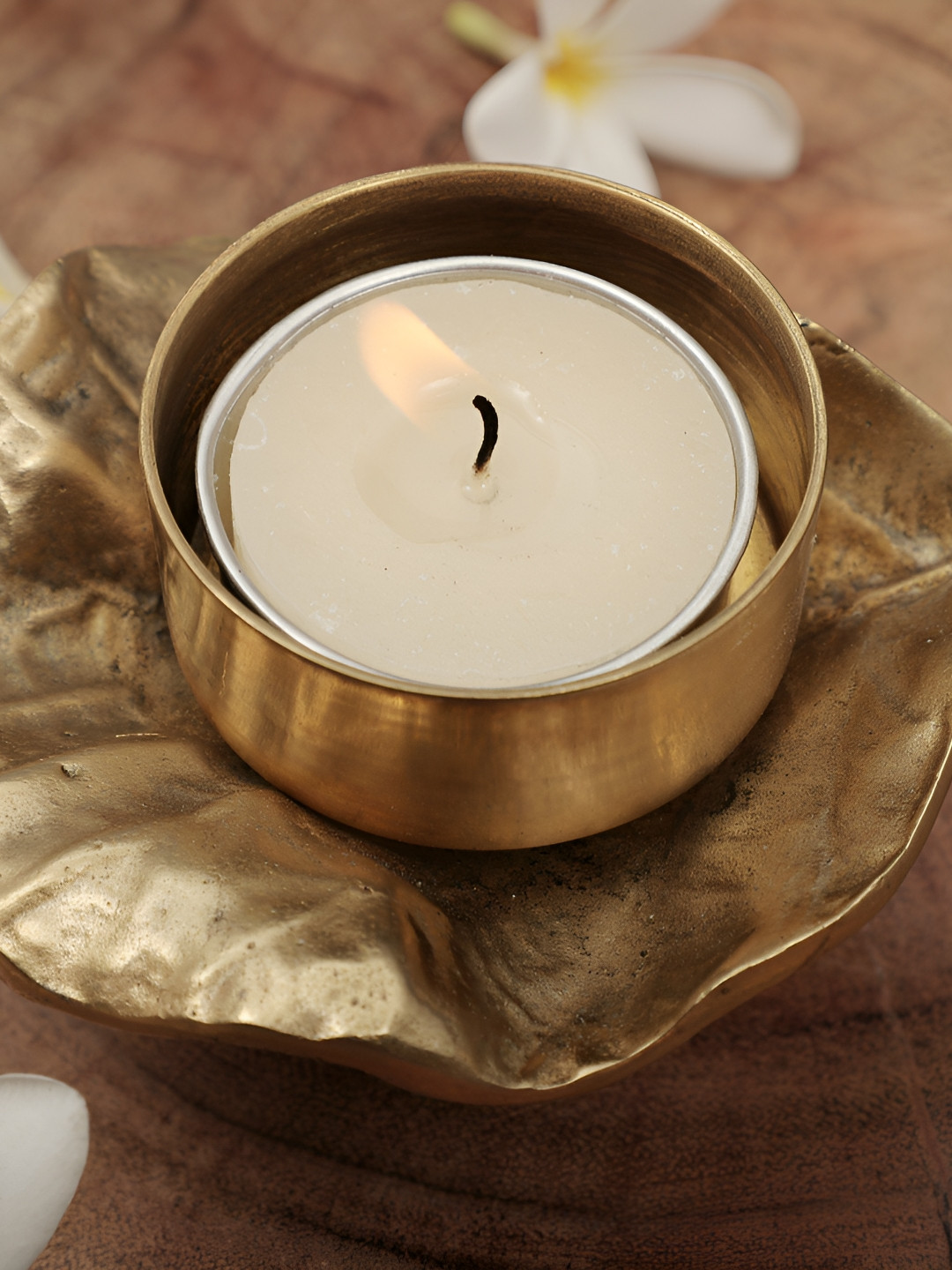 Exotic India Elegant Brass Designer Leaf Candle Holder (Home Decor) - Decorative Object