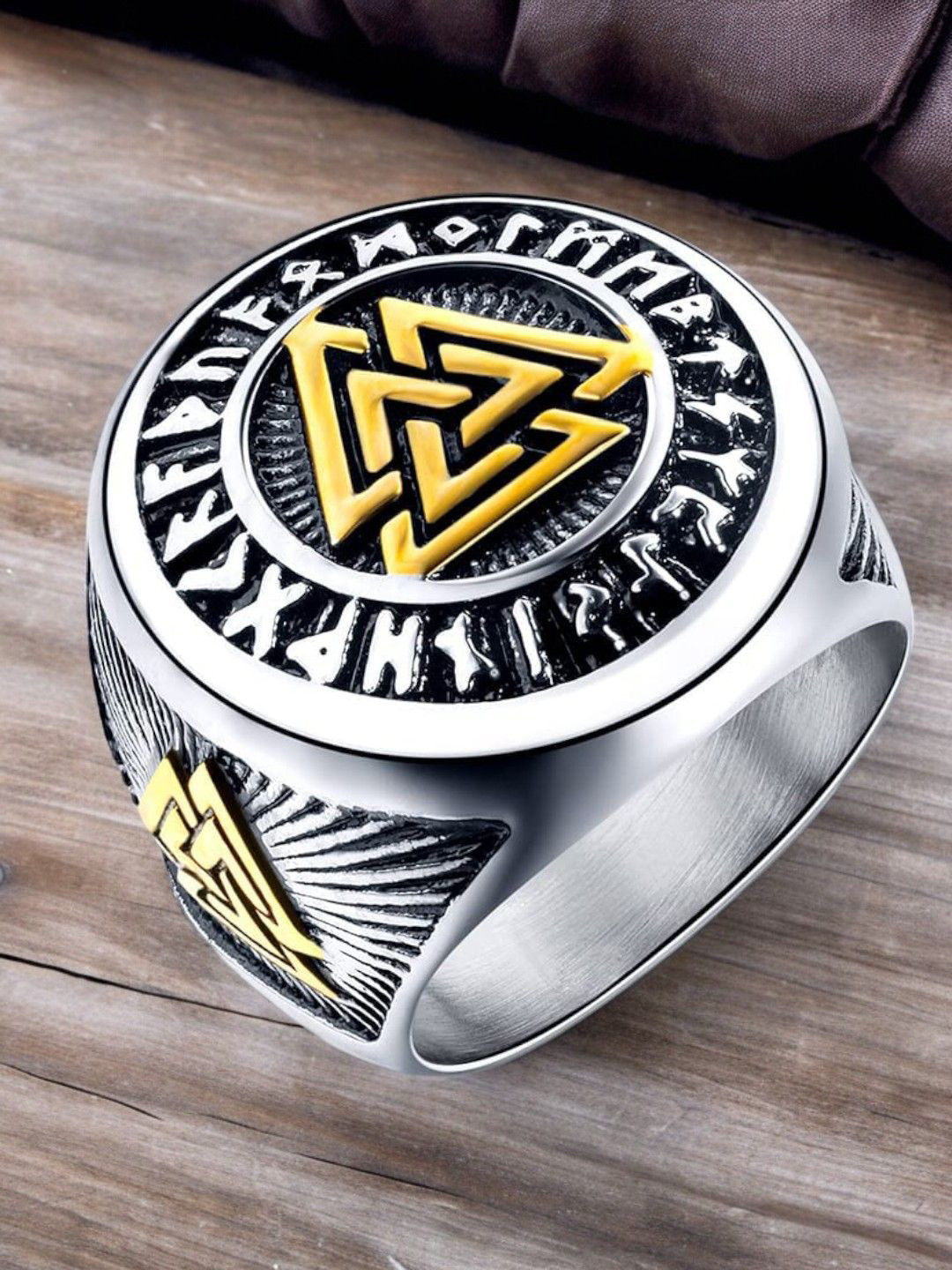 fabula Men Silver Triple Valknut Finger Ring