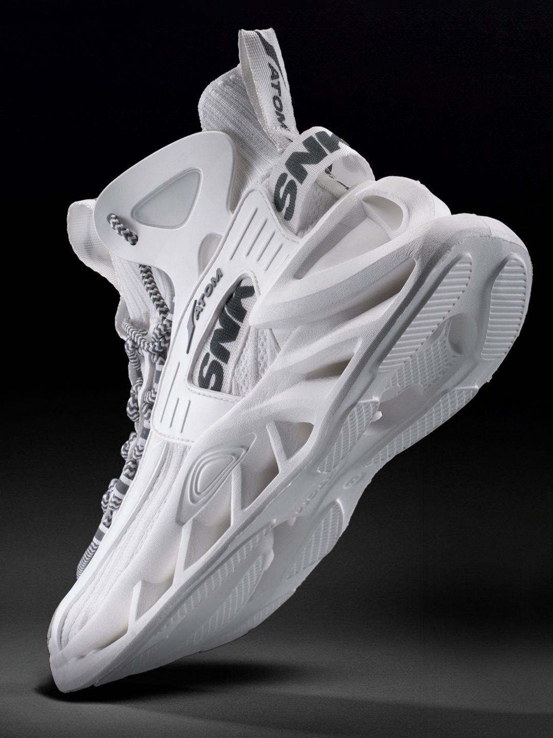Atom Men Textured Sneakers