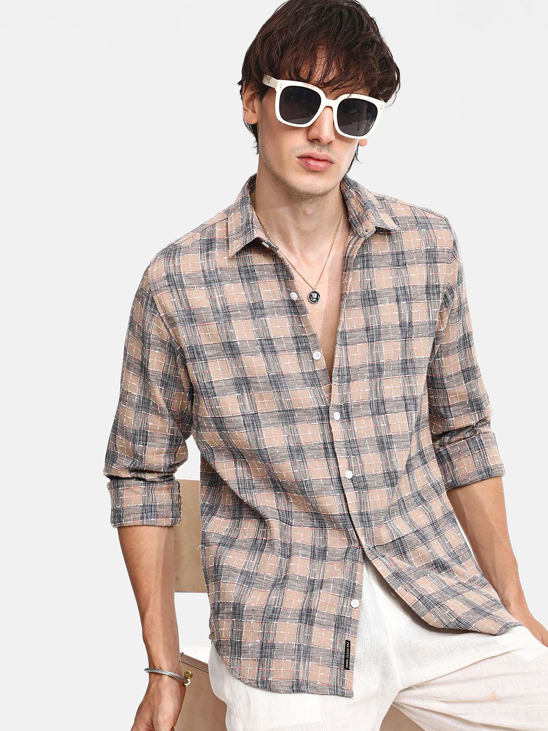 CAHOOT Men Comfort Spread Collar Checked Cotton Casual Shirt