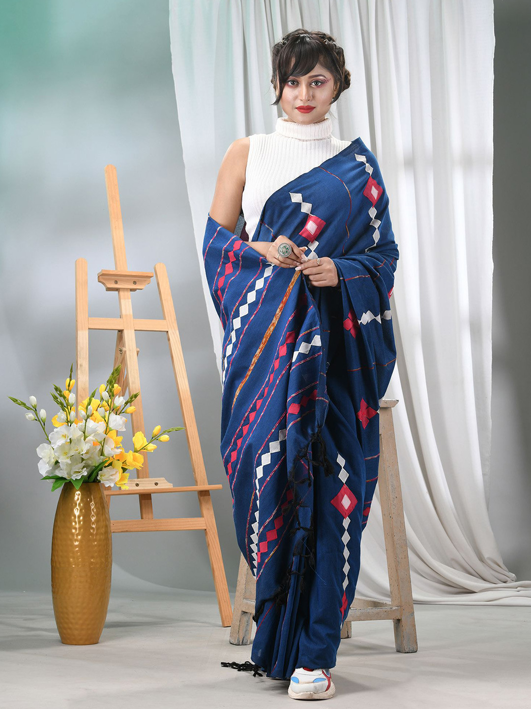 TANTLOOM Woven Design Applique Patchwork Pure Cotton Saree