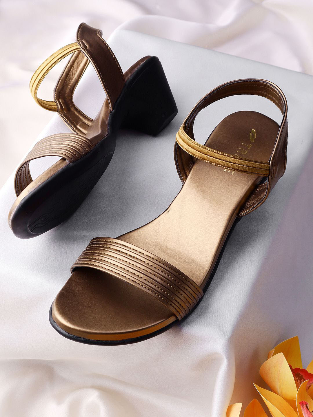 TRASE Open Toe Buckled Sandals with Kitten heels