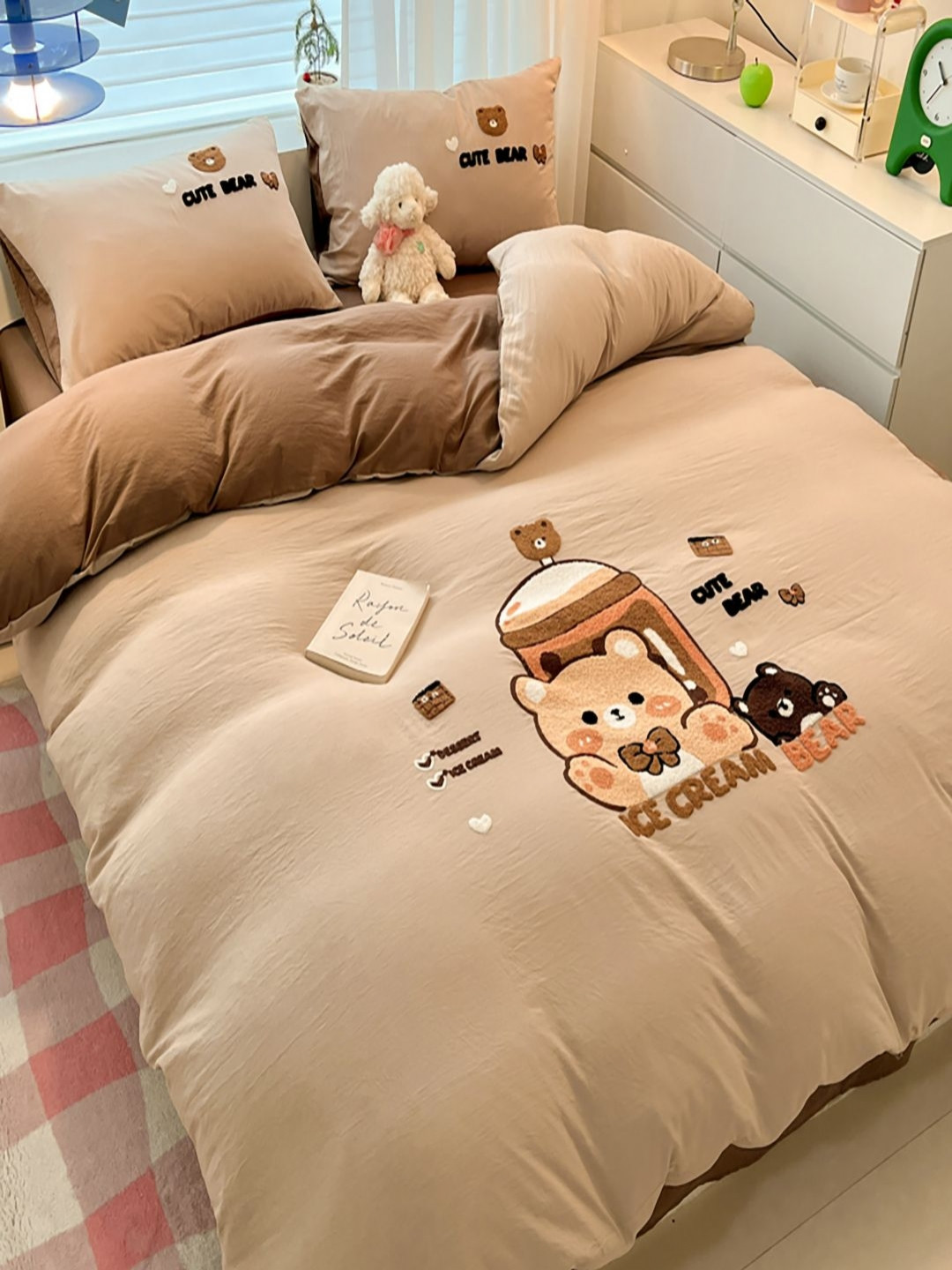 JC HOME Brown & White Geometric Polycotton 4 Piece Double Extra Large Regular Bedding Set