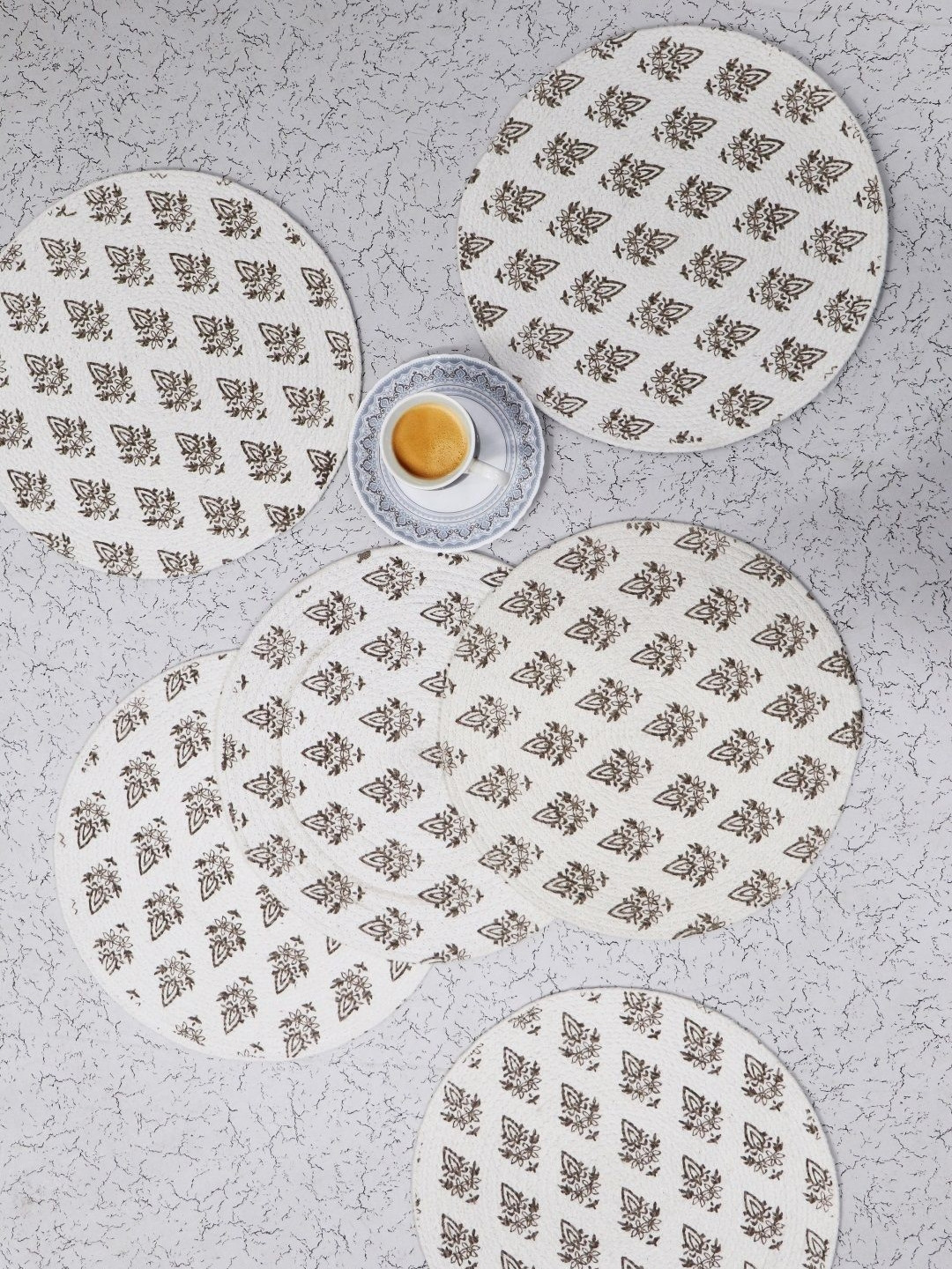 BELLA TRUE 6 Pieces White & Grey Floral Printed Cotton Round Table Placemats